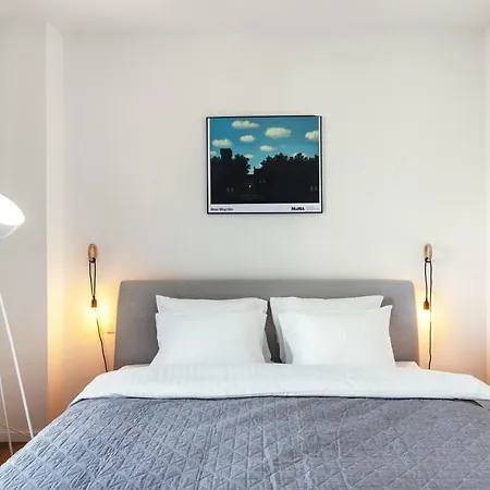 Eden - A Bright Modern In Old Town By Houseys * فيلنيوس