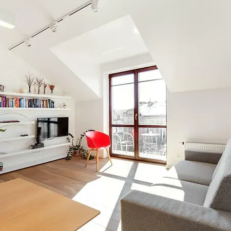 شقة Eden - A Bright Modern In Old Town By Houseys فيلنيوس